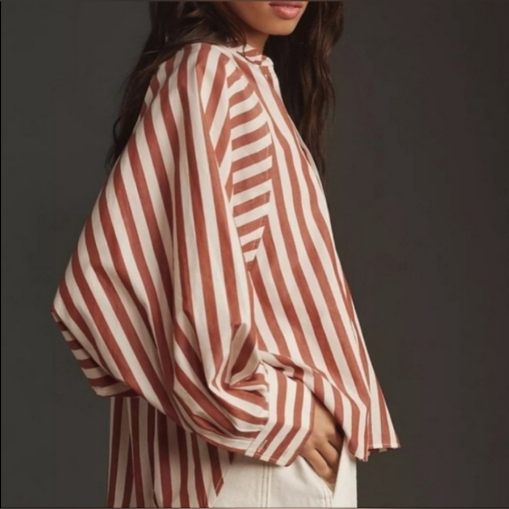 NWT The Bailey Boyfriend Batwing Buttondown Blouse by Pilcro